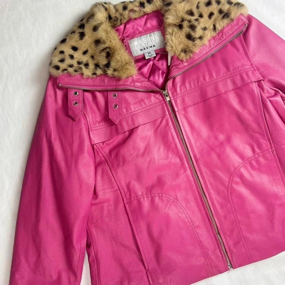 Vintage Pink wilson's leather bomber jacket cheetah print rabbit fur collar XL